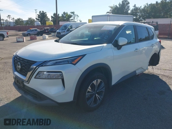 ✅ 2023 Nissan Rogue SV • VIN: 5N1BT3BA8PC794502 • Lot: 44460181. Wystawiony na IAAI z przebiegiem 57 454 mil. Bezpłatny archiwum sprzedaży aukcyjnych z USA i szczegółowy raport historii pojazdu na DreamBid. Zdjęcie 2.