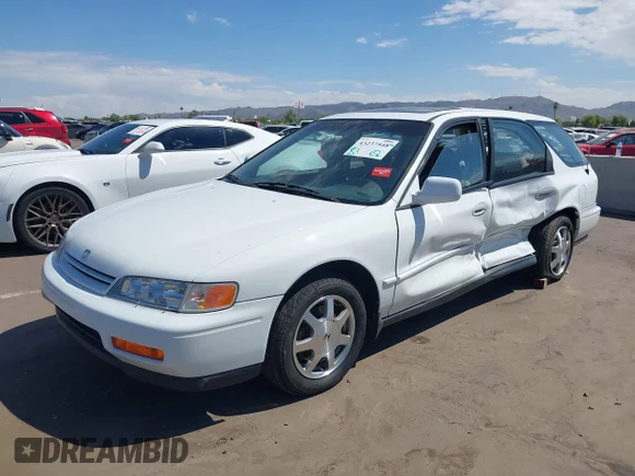 ✅ 1995 Honda Accord EX • VIN: 1HGCE1892SA006145 • Лот: 43237548. Опубліковано раніше на IAAI з пробігом 79 215 миль. Безкоштовний доступ до архіву аукціонних продажів зі США та докладний звіт про історію автомобіля на DreamBid. Зображення 2.
