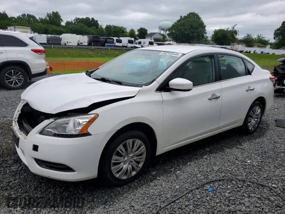 ✅ 2015 Nissan Sentra S • VIN: 3N1AB7AP0FY264324 • Lot: 59244546. Wystawiony na Copart z przebiegiem 88 065 mil. Bezpłatny archiwum sprzedaży aukcyjnych z USA i szczegółowy raport historii pojazdu na DreamBid. Zdjęcie 1.
