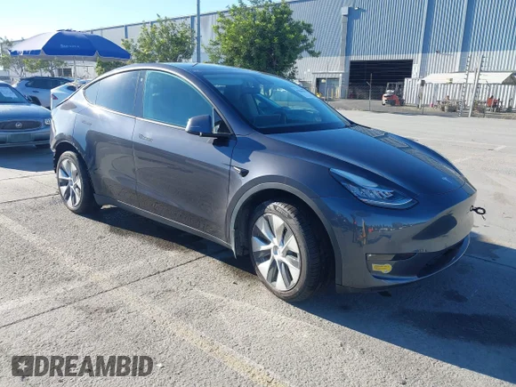 ✅ 2022 Tesla Model Y Long Range • VIN: 7SAYGDEE9NF337966 • Лот: 43504591. Опубликован ранее на IAAI с пробегом 44 705 миль. Бесплатный доступ к архиву аукционных продаж из США и подробный отчёт об истории автомобиля на DreamBid. Изображение 1.