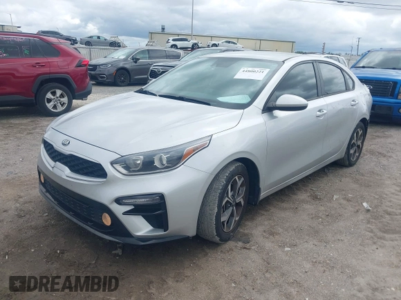 ✅ 2020 Kia Forte FE • VIN: 3KPF24AD9LE241600 • Lot: 44800221. Wystawiony na IAAI z przebiegiem 74 562 mil. Bezpłatny archiwum sprzedaży aukcyjnych z USA i szczegółowy raport historii pojazdu na DreamBid. Zdjęcie 2.