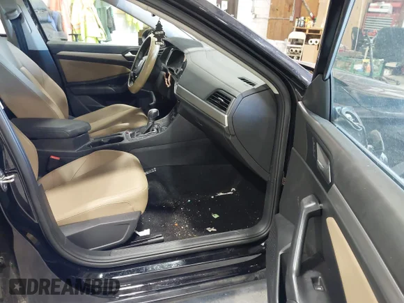 ✅ 2019 Volkswagen Jetta S • VIN: 3VWCB7BU4KM158791 • Lot: 45454657. Listed on IAAI with 81,494 mi. Free auction sales archive from the USA and detailed vehicle history report at DreamBid. Image 5.