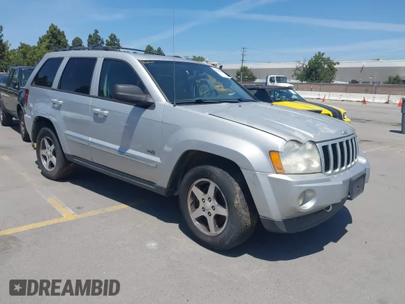 ✅ 2006 Jeep Grand Cherokee Laredo • VIN: 1J4GR48K26C312842 • Lot: 45098554. Listed on IAAI with 199,029 mi. Free auction sales archive from the USA and detailed vehicle history report at DreamBid. Image 1.