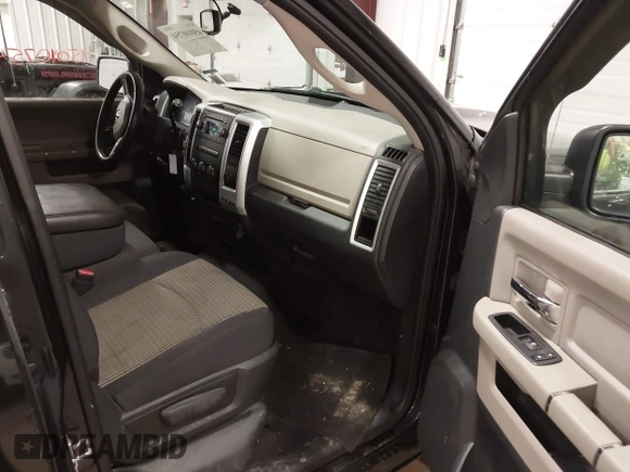 ✅ 2010 Dodge 1500 SLT • VIN: 1D7RB1GT0AS127172 • Lot: 45010754. Wystawiony na IAAI z przebiegiem 166 114 mil. Bezpłatny archiwum sprzedaży aukcyjnych z USA i szczegółowy raport historii pojazdu na DreamBid. Zdjęcie 5.