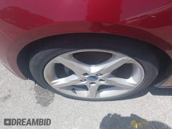 ✅ 2013 Ford Focus Titanium • VIN: 1FADP3N27DL108070 • Lot: 45509067. Wystawiony na IAAI z przebiegiem 126 246 mil. Bezpłatny archiwum sprzedaży aukcyjnych z USA i szczegółowy raport historii pojazdu na DreamBid. Zdjęcie 6.