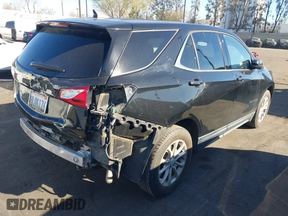 ✅ 2020 Chevrolet Equinox LT • VIN: 2GNAXKEV8L6118946 • Lot: 44130680. Wystawiony na IAAI z przebiegiem 142 394 mil. Bezpłatny archiwum sprzedaży aukcyjnych z USA i szczegółowy raport historii pojazdu na DreamBid. Zdjęcie 4.