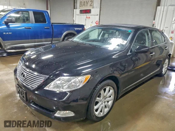 ✅ 2009 Lexus LS 460 • VIN: JTHCL46F395003822 • Lot: 94736325. Listed on Copart with 127,531 mi. Free auction sales archive from the USA and detailed vehicle history report at DreamBid. Image 1.