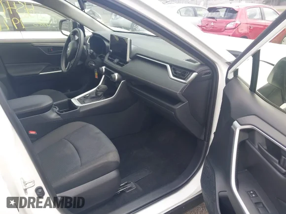 ✅ 2025 Toyota RAV4 Hybrid LE • VIN: JTMLWRFVXSD310736 • Lot: 45417971. Wystawiony na IAAI z przebiegiem 16 578 mil. Bezpłatny archiwum sprzedaży aukcyjnych z USA i szczegółowy raport historii pojazdu na DreamBid. Zdjęcie 5.