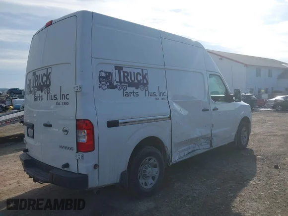 ✅ 2018 Nissan NV Cargo SV • VIN: 1N6AF0LY0JN813196 • Lot: 43961420. Wystawiony na IAAI z przebiegiem 178 461 mil. Bezpłatny archiwum sprzedaży aukcyjnych z USA i szczegółowy raport historii pojazdu na DreamBid. Zdjęcie 4.
