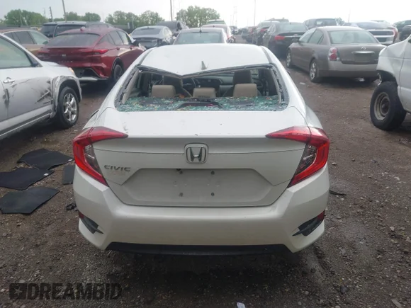 ✅ 2018 Honda Civic EX • VIN: 2HGFC2F80JH573537 • Лот: 45027518. Опубліковано раніше на IAAI з пробігом 57 655 миль. Безкоштовний доступ до архіву аукціонних продажів зі США та докладний звіт про історію автомобіля на DreamBid. Зображення 6.