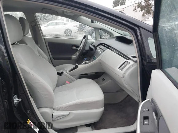 ✅ 2010 Toyota Prius II • VIN: JTDKN3DU4A0138005 • Lot: 44027574. Wystawiony na IAAI z przebiegiem 227 168 mil. Bezpłatny archiwum sprzedaży aukcyjnych z USA i szczegółowy raport historii pojazdu na DreamBid. Zdjęcie 5.