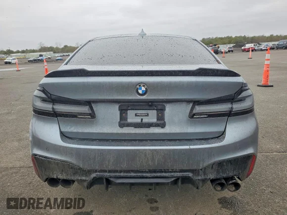 ✅ 2019 BMW 5 Series 540i xDrive • VIN: WBAJE7C56KWW34979 • Lot: 48175816. Wystawiony na Copart z przebiegiem 33 182 mil. Bezpłatny archiwum sprzedaży aukcyjnych z USA i szczegółowy raport historii pojazdu na DreamBid. Zdjęcie 6.