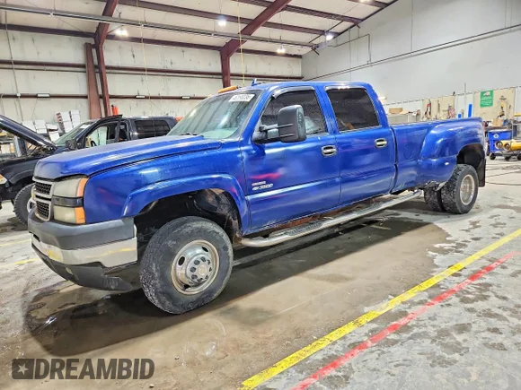 ✅ 2007 Chevrolet Silverado 3500 DRW LT3 • VIN: 1GCJK33D17F101960 • Lot: 46465236. Listed on Copart with 218,823 mi. Free auction sales archive from the USA and detailed vehicle history report at DreamBid. Image 1.