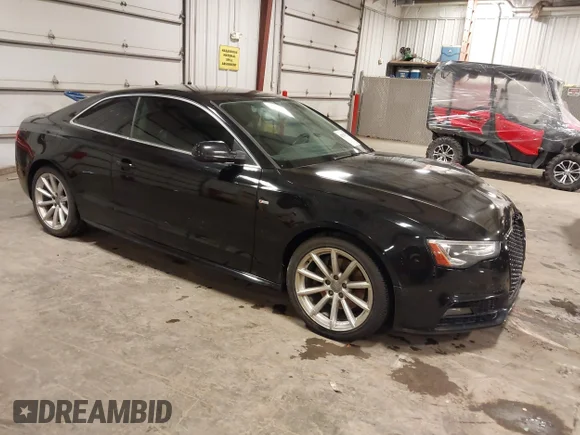 ✅ 2015 Audi A5 Premium Plus • VIN: WAUMFAFR7FA019818 • Лот: 43543322. Опубликован ранее на IAAI с пробегом 117 000 миль. Бесплатный доступ к архиву аукционных продаж из США и подробный отчёт об истории автомобиля на DreamBid. Изображение 1.