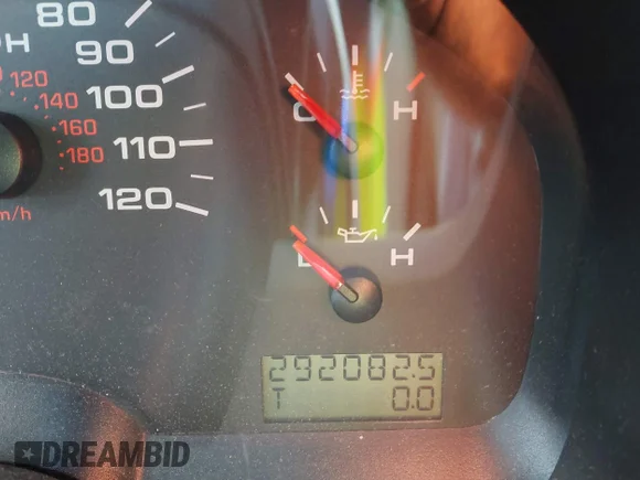 ✅ 2008 Ford F-150 XL • VIN: 1FTRW12W18FA24670 • Lot: 44506620. Wystawiony na IAAI z przebiegiem 292 082 mil. Bezpłatny archiwum sprzedaży aukcyjnych z USA i szczegółowy raport historii pojazdu na DreamBid. Zdjęcie 7.
