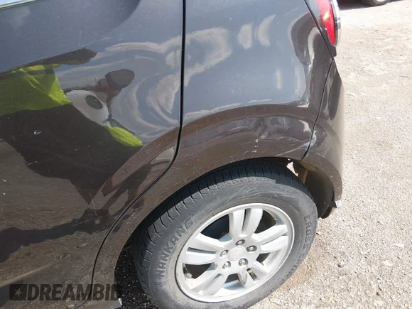 ✅ 2014 Chevrolet Sonic LT • VIN: 1G1JC6SH5E4125876 • Lot: 44561792. Listed on IAAI with Not provided. Free auction sales archive from the USA and detailed vehicle history report at DreamBid. Image 12.