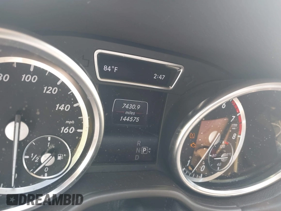 ✅ 2015 Mercedes-Benz GL 450 • VIN: 4JGDF6EE5FA520989 • Lot: 44338057. Wystawiony na IAAI z przebiegiem 144 575 mil. Bezpłatny archiwum sprzedaży aukcyjnych z USA i szczegółowy raport historii pojazdu na DreamBid. Zdjęcie 7.