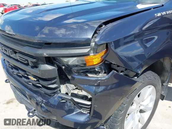 ✅ 2023 Chevrolet Silverado 1500 Custom • VIN: 3GCPABEK4PG212973 • Lot: 43350463. Wystawiony na IAAI z przebiegiem 111 117 mil. Bezpłatny archiwum sprzedaży aukcyjnych z USA i szczegółowy raport historii pojazdu na DreamBid. Zdjęcie 6.