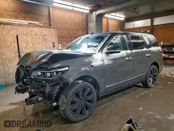 ✅ 2022 Lincoln Navigator Black Label • VIN: 5LMJJ2TT1NEL00376 • Лот: 73038525. Опубликован ранее на Copart с пробегом Не указан. Бесплатный доступ к архиву аукционных продаж из США и подробный отчёт об истории автомобиля на DreamBid. Изображение 1.