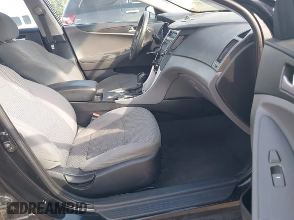 ✅ 2012 Hyundai Sonata GLS • VIN: 5NPEB4AC7CH450476 • Lot: 45231126. Wystawiony na IAAI z przebiegiem 199 926 mil. Bezpłatny archiwum sprzedaży aukcyjnych z USA i szczegółowy raport historii pojazdu na DreamBid. Zdjęcie 5.