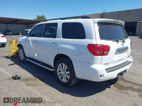 ✅ 2008 Toyota Sequoia Limited • VIN: 5TDBY68A58S021548 • Lot: 45171112. Wystawiony na IAAI z przebiegiem 108 289 mil. Bezpłatny archiwum sprzedaży aukcyjnych z USA i szczegółowy raport historii pojazdu na DreamBid. Zdjęcie 3.