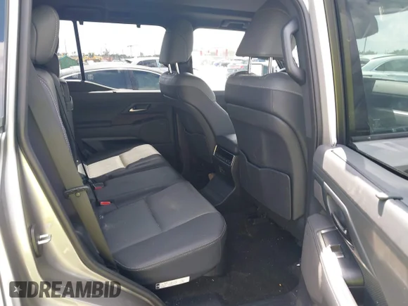 ✅ 2024 Lexus GX 550 Luxury • VIN: JTJVBCDX4R5018748 • Лот: 44618119. Опубліковано раніше на IAAI з пробігом 23 207 миль. Безкоштовний доступ до архіву аукціонних продажів зі США та докладний звіт про історію автомобіля на DreamBid. Зображення 8.