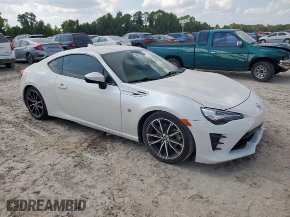 ✅ 2017 Toyota 86 860 Special Edition • VIN: JF1ZNAA11H9711273 • Lot: 69949365. Wystawiony na Copart z przebiegiem 52 663 mil. Bezpłatny archiwum sprzedaży aukcyjnych z USA i szczegółowy raport historii pojazdu na DreamBid. Zdjęcie 4.