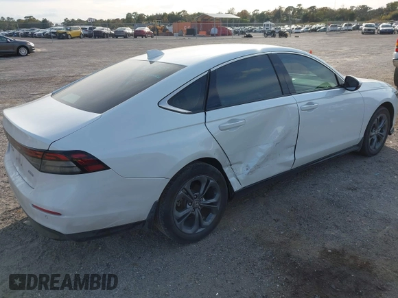 ✅ 2023 Honda Accord EX-L • VIN: 1HGCY2F67PA068024 • Lot: 43960164. Wystawiony na IAAI z przebiegiem 45 654 mil. Bezpłatny archiwum sprzedaży aukcyjnych z USA i szczegółowy raport historii pojazdu na DreamBid. Zdjęcie 4.