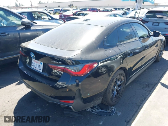 ✅ 2023 BMW i4 eDrive35 • VIN: WBY43AW0XPFP87471 • Lot: 43165220. Wystawiony na IAAI z przebiegiem 26 727 mil. Bezpłatny archiwum sprzedaży aukcyjnych z USA i szczegółowy raport historii pojazdu na DreamBid. Zdjęcie 4.