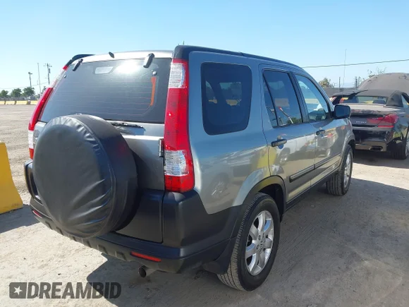 ✅ 2006 Honda CR-V LX • VIN: JHLRD68586C009392 • Lot: 45004562. Wystawiony na IAAI z przebiegiem 214 926 mil. Bezpłatny archiwum sprzedaży aukcyjnych z USA i szczegółowy raport historii pojazdu na DreamBid. Zdjęcie 4.