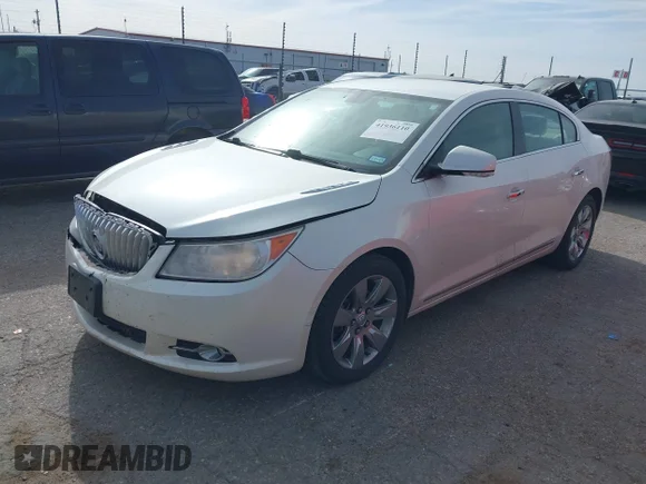 ✅ 2010 Buick LaCrosse CXS • VIN: 1G4GE5EV6AF180502 • Лот: 41936110. Опубліковано раніше на IAAI з пробігом 90 093 миль. Безкоштовний доступ до архіву аукціонних продажів зі США та докладний звіт про історію автомобіля на DreamBid. Зображення 2.