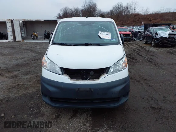 ✅ 2019 Nissan NV200 SV • VIN: 3N6CM0KN4KK700512 • Lot: 44042412. Wystawiony na IAAI z przebiegiem 102 625 mil. Bezpłatny archiwum sprzedaży aukcyjnych z USA i szczegółowy raport historii pojazdu na DreamBid. Zdjęcie 6.