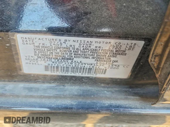 ✅ 2020 Nissan Versa SV • VIN: 3N1CN8EV9LL803062 • Lot: 54025966. Wystawiony na Copart z przebiegiem 79 448 mil. Bezpłatny archiwum sprzedaży aukcyjnych z USA i szczegółowy raport historii pojazdu na DreamBid. Zdjęcie 12.