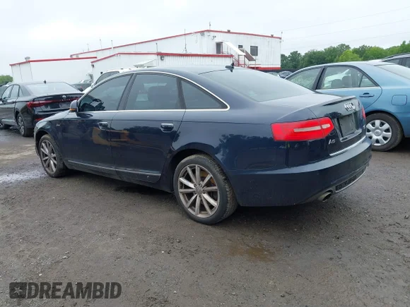 ✅ 2011 Audi A6 Prestige • VIN: WAUKGAFB9BN011438 • Lot: 42495485. Wystawiony na IAAI z przebiegiem 227 734 mil. Bezpłatny archiwum sprzedaży aukcyjnych z USA i szczegółowy raport historii pojazdu na DreamBid. Zdjęcie 3.