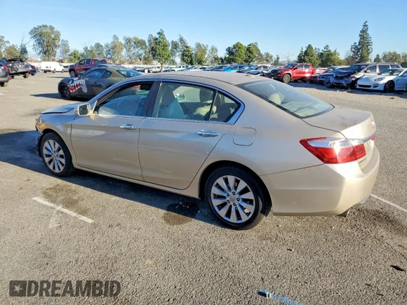 ✅ 2015 Honda Accord EX-L • VIN: 1HGCR3F84FA028499 • Lot: 73463805. Wystawiony na Copart z przebiegiem 76 358 mil. Bezpłatny archiwum sprzedaży aukcyjnych z USA i szczegółowy raport historii pojazdu na DreamBid. Zdjęcie 2.