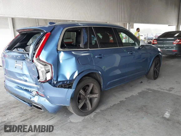 ✅ 2017 Volvo XC90 R-Design • VIN: YV4A22PM8H1165459 • Lot: 42929550. Listed on IAAI with 78,667 mi. Free auction sales archive from the USA and detailed vehicle history report at DreamBid. Image 4.
