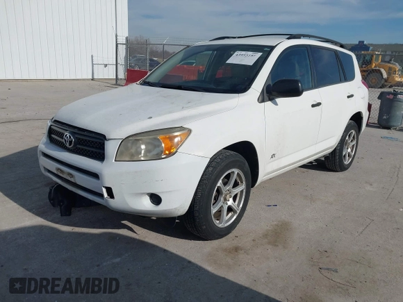 ✅ 2007 Toyota RAV4 • VIN: JTMBD33V575120329 • Lot: 43955188. Wystawiony na IAAI z przebiegiem 94 435 mil. Bezpłatny archiwum sprzedaży aukcyjnych z USA i szczegółowy raport historii pojazdu na DreamBid. Zdjęcie 2.