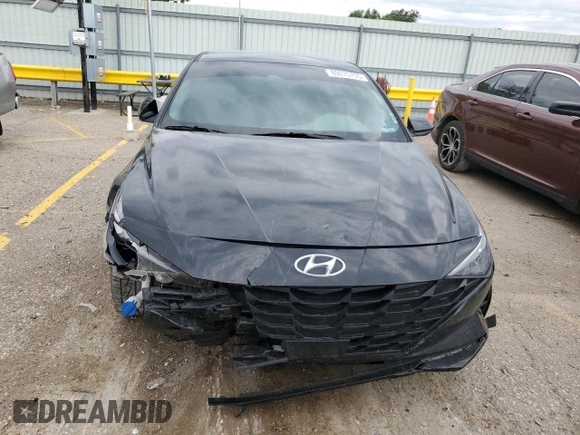 ✅ 2023 Hyundai Elantra SEL • VIN: KMHLS4AG4PU413189 • Lot: 80075755. Wystawiony na Copart z przebiegiem 61 390 mil. Bezpłatny archiwum sprzedaży aukcyjnych z USA i szczegółowy raport historii pojazdu na DreamBid. Zdjęcie 5.