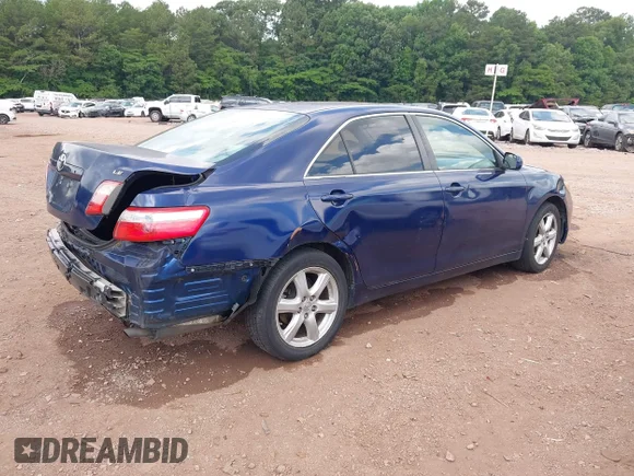 ✅ 2007 Toyota Camry CE • VIN: JTNBE46K973098864 • Лот: 45084642. Опубліковано раніше на IAAI з пробігом 181 290 миль. Безкоштовний доступ до архіву аукціонних продажів зі США та докладний звіт про історію автомобіля на DreamBid. Зображення 4.