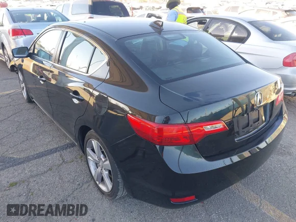 ✅ 2014 Acura ILX Premium • VIN: 19VDE1F55EE005374 • Lot: 44535357. Wystawiony na IAAI z przebiegiem 109 597 mil. Bezpłatny archiwum sprzedaży aukcyjnych z USA i szczegółowy raport historii pojazdu na DreamBid. Zdjęcie 3.