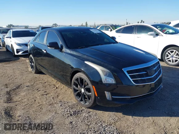 ✅ 2015 Cadillac ATS Performance RWD • VIN: 1G6AC5SX4F0111231 • Lot: 43664686. Wystawiony na IAAI z przebiegiem 111 506 mil. Bezpłatny archiwum sprzedaży aukcyjnych z USA i szczegółowy raport historii pojazdu na DreamBid. Zdjęcie 1.