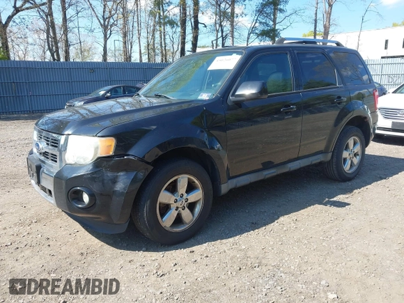 ✅ 2010 Ford Escape Limited • VIN: 1FMCU9E79AKB93097 • Lot: 45026077. Wystawiony na IAAI z przebiegiem 213 887 mil. Bezpłatny archiwum sprzedaży aukcyjnych z USA i szczegółowy raport historii pojazdu na DreamBid. Zdjęcie 2.
