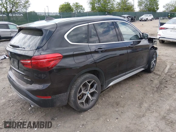 ✅ 2019 BMW X1 xDrive28i • VIN: WBXHT3C57K5L90770 • Lot: 44953466. Listed on IAAI with 76,883 mi. Free auction sales archive from the USA and detailed vehicle history report at DreamBid. Image 4.