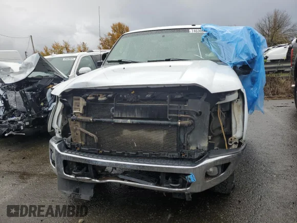✅ 2011 Ford F-350 XL • VIN: 1FT8X3BTXBEB64241 • Lot: 74636644. Wystawiony na Copart z przebiegiem 156 244 mil. Bezpłatny archiwum sprzedaży aukcyjnych z USA i szczegółowy raport historii pojazdu na DreamBid. Zdjęcie 5.