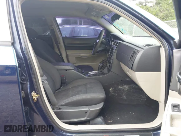 ✅ 2006 Dodge Magnum • VIN: 2D4FV47V96H442402 • Лот: 42888523. Опубліковано раніше на IAAI з пробігом 149 352 миль. Безкоштовний доступ до архіву аукціонних продажів зі США та докладний звіт про історію автомобіля на DreamBid. Зображення 5.