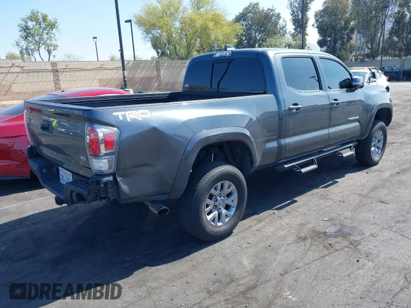 ✅ 2022 Toyota Tacoma SR5 • VIN: 3TMBZ5DN8NM032815 • Lot: 42203875. Wystawiony na IAAI z przebiegiem 51 996 mil. Bezpłatny archiwum sprzedaży aukcyjnych z USA i szczegółowy raport historii pojazdu na DreamBid. Zdjęcie 4.