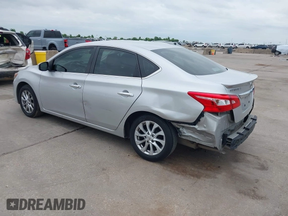 ✅ 2019 Nissan Sentra SV • VIN: 3N1AB7AP6KY240166 • Lot: 44924764. Wystawiony na IAAI z przebiegiem 61 729 mil. Bezpłatny archiwum sprzedaży aukcyjnych z USA i szczegółowy raport historii pojazdu na DreamBid. Zdjęcie 3.