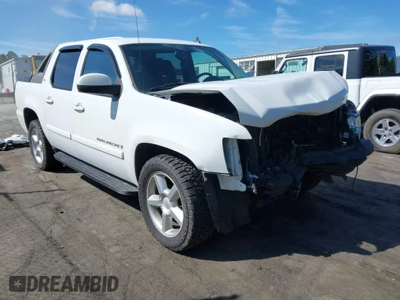 ✅ 2008 Chevrolet Avalanche LTZ • VIN: 3GNFK12368G234580 • Лот: 43123012. Опубликован ранее на IAAI с пробегом 153 862 миль. Бесплатный доступ к архиву аукционных продаж из США и подробный отчёт об истории автомобиля на DreamBid. Изображение 1.