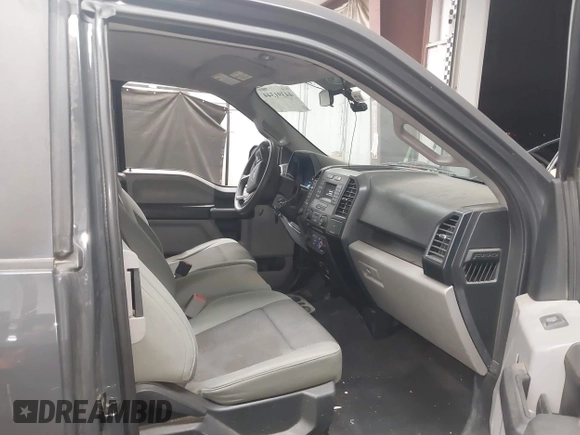 ✅ 2016 Ford F-150 XL • VIN: 1FTEX1EP5GFA57623 • Lot: 44391344. Wystawiony na IAAI z przebiegiem 100 481 mil. Bezpłatny archiwum sprzedaży aukcyjnych z USA i szczegółowy raport historii pojazdu na DreamBid. Zdjęcie 5.