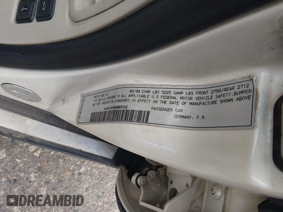 ✅ 1998 Audi A8 • VIN: WAUBG34D0WN009342 • Lot: 45106980. Listed on IAAI with 152,682 mi. Free auction sales archive from the USA and detailed vehicle history report at DreamBid. Image 9.